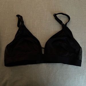 Lively nursing bra EUC